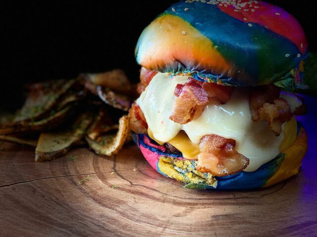 Burger Mayo Calle Loiza 16