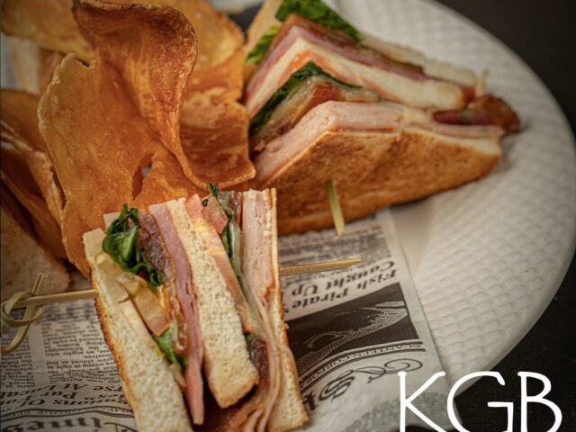 KGB KitchenGalleryBistro Dorado 2