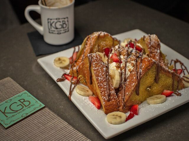 KGB KitchenGalleryBistro Dorado 5