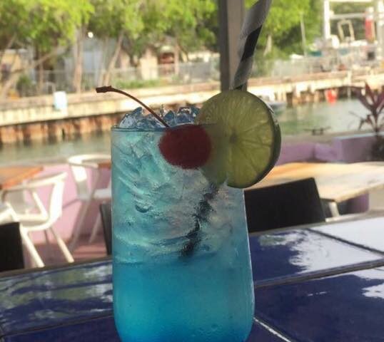 Mamacitas Restaurant and Bar Culebra.1